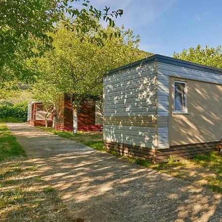 Apartment With Parking Space Babino Polje, Mljet - 22319 *