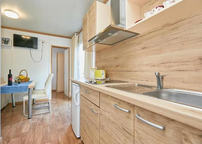 Апартаменты With Parking Space Babino Polje, Mljet - 22319 Babino Polje