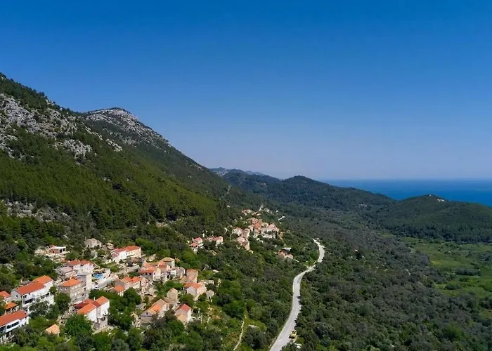 With Parking Space Babino Polje, Mljet - 22319 *